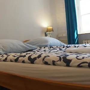  Hostel Chmielna 5 Rooms&apartments Polen